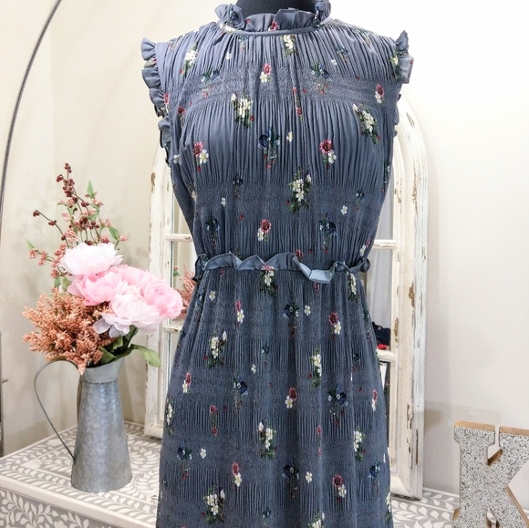🍒NWT🍒 TED BAKER SMOCK MIDI DRESS - Picture 3 of 14
